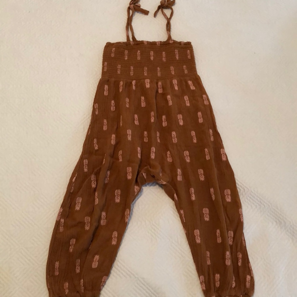 O’Neil jumper with pineapples, size 3T